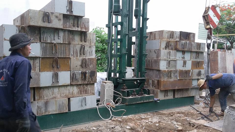 Ép cọc bê tông tại quận 4