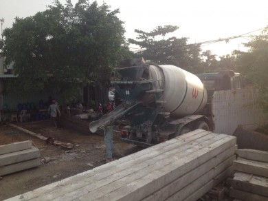 Ép cọc bê tông TPHCM